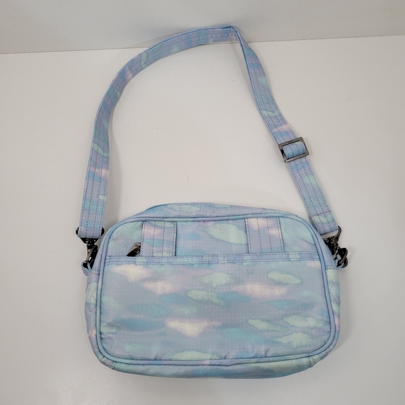 Lug Carousel Blue Mystic Seaglass Convertible Crossbody Belt Bag Purse - Picture 2 of 5
